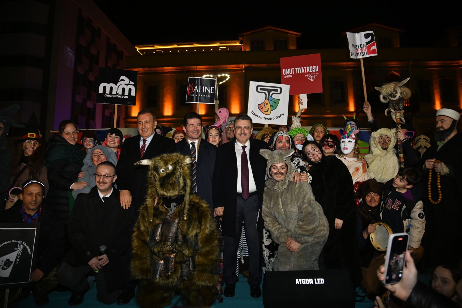 BAŞKAN GENÇ: KÜLTÜREL MİRASIMIZI GELECEĞE TAŞIMAK VAZİFEMİZDİR