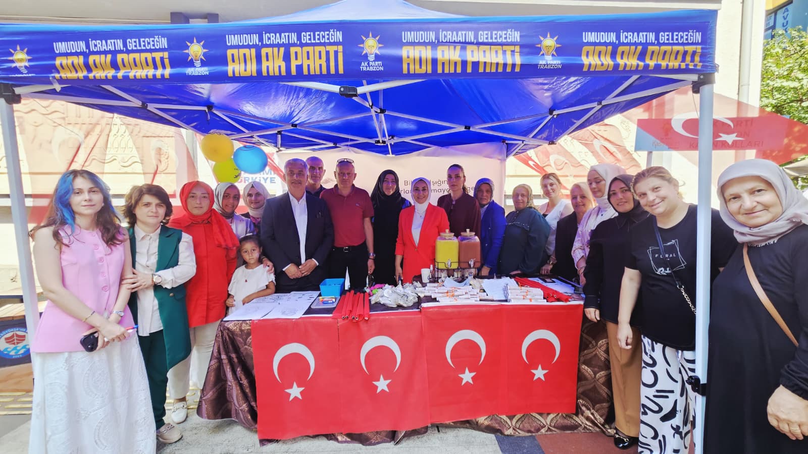 İbn-i Sina Haftasında Kadın Kollarından Şifa Standı