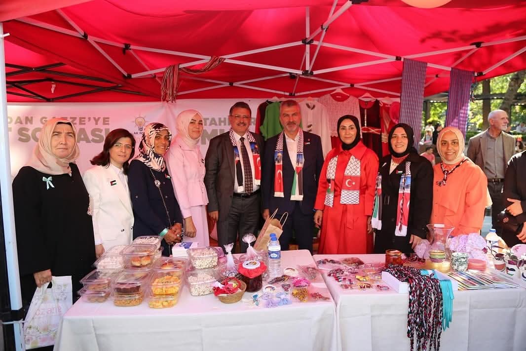 Trabzon Kadınları Gazze İçin Dayanışma Ruhu Gösterdi