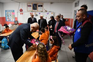 Trabzon Büyükşehir’den Öğrencilere Destek Eli