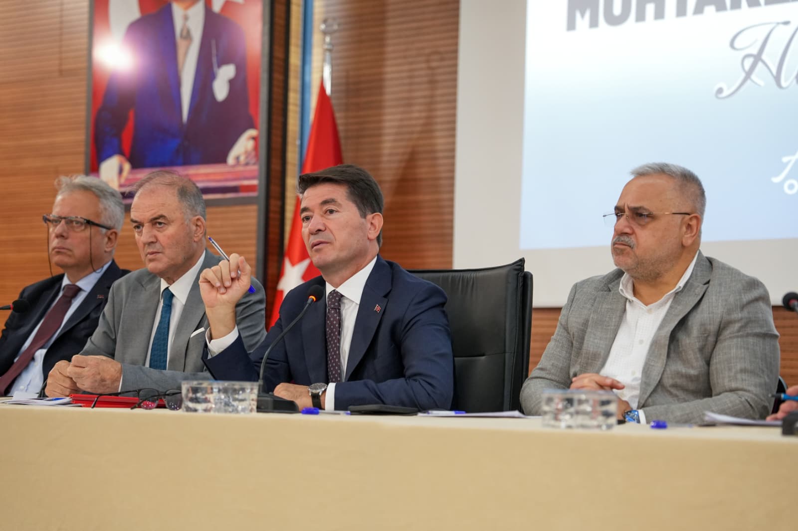 Başkan Kaya: “İhtiyaç sahibi her vatandaşımıza el uzatıyoruz”