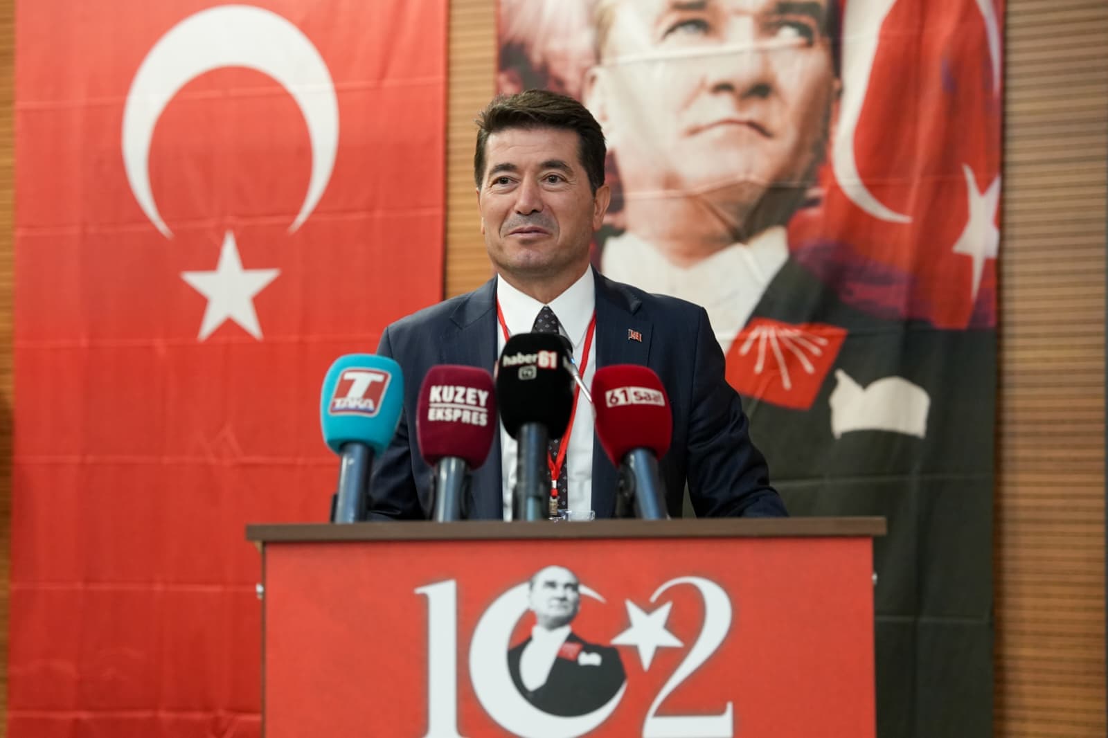 Başkan Kaya: “Zor Günlerde Halkımıza Sadık Kalarak Mücadelemizi Sürdürüyoruz”