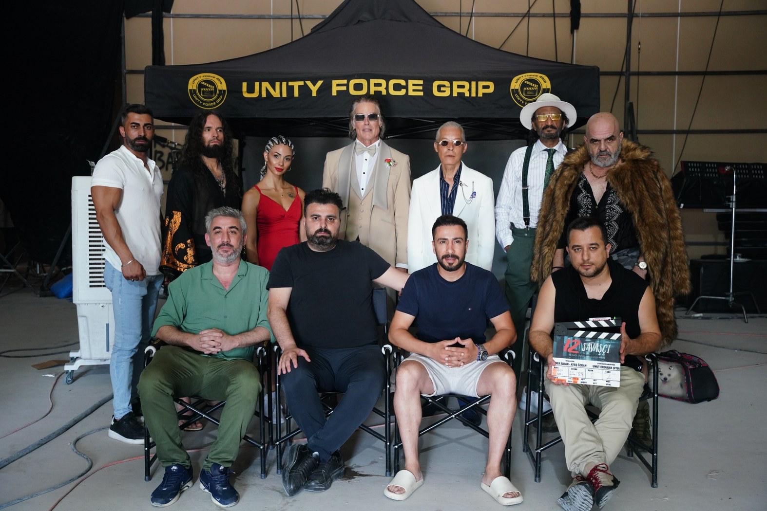 HOLLYWOOD’UN KALBINDE 12 SAVAŞÇI !