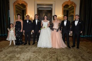 ÇIRAĞAN SARAYI’NDA YILDIZLAR GEÇİDİ