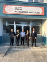 Duyarlılığın ve Lirizmin Kalemi: Selen Karagöz