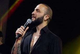 “EVDEYİZ DEDE” KONSER SERİSİ BAŞLADI