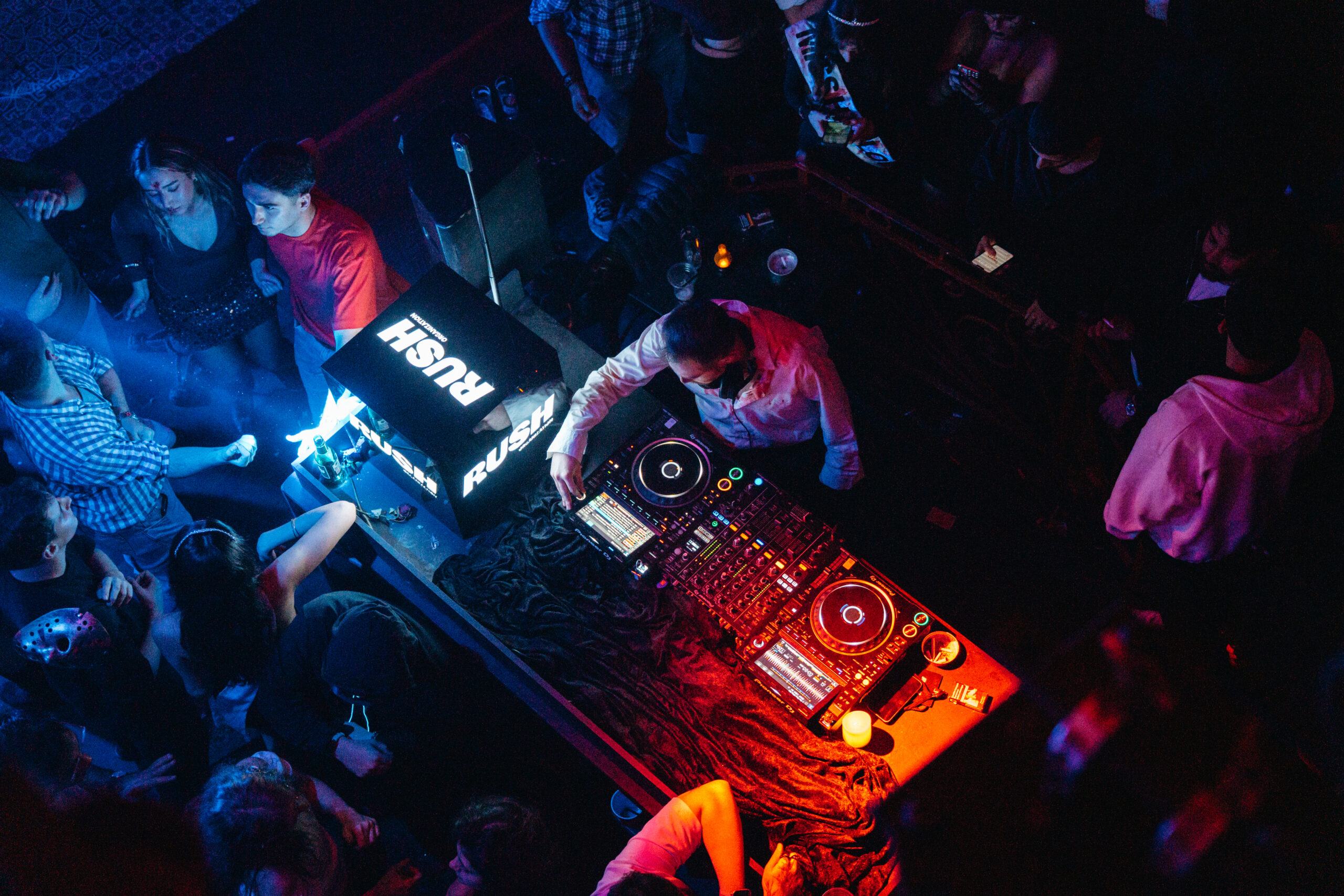 Kastel’deki Unutulmaz Halloween Performansıyla Rekor Kıran İsim: Mert Erdem