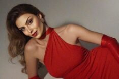 **KIRMIZI HALIDA GÜLŞAH HATUN FIRTINASI!