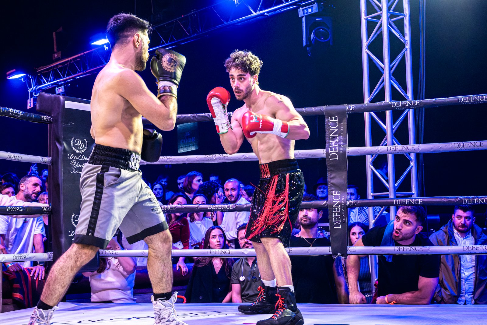 İstanbul’da Gecenin Dengesi Değişiyor!  CLUB WAR 3 ile Ring de Sahne de Alev Alev