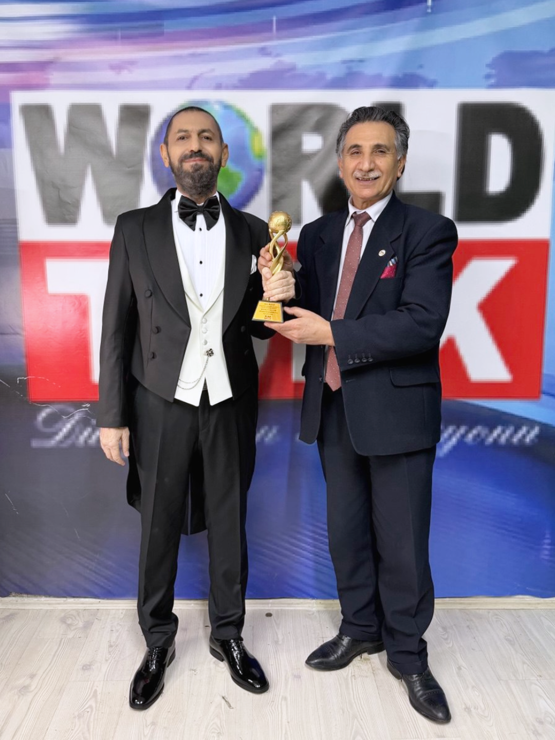 Barışa Adanan Bir Hayat: Akif Manaf Küresel Barış Ödülü’nü Aldı