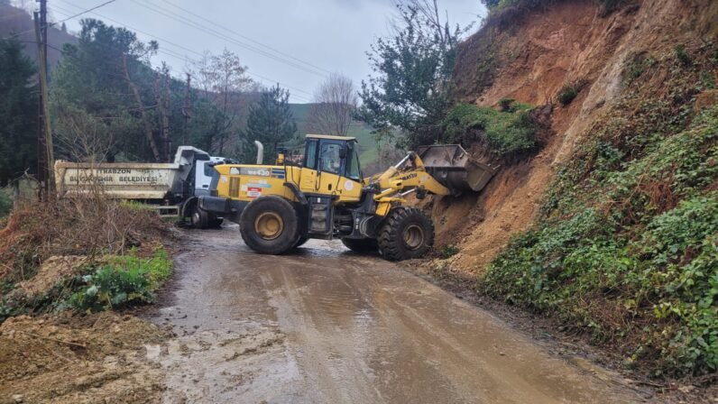 BÜYÜKŞEHİR 18 İLÇEDE ULAŞIMI GÜÇLENDİRİYOR