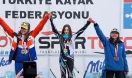 Mila Özdoğan 6 Altın Madalya ile Lig Şampiyonu Oldu