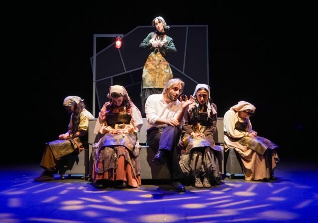 İNSANCIKLAR” ADLI OYUN DT GENÇ SAHNE PROJESİYLE SEYİRCİ KARŞISINA ÇIKIYOR