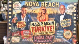 NOYA BEACH’TE COŞKULU YEŞİLÇAM GECESİ: NURİ ALÇO’NUN ELİNDEN GAZOZ İÇME YARIŞINA GİRDİLER!