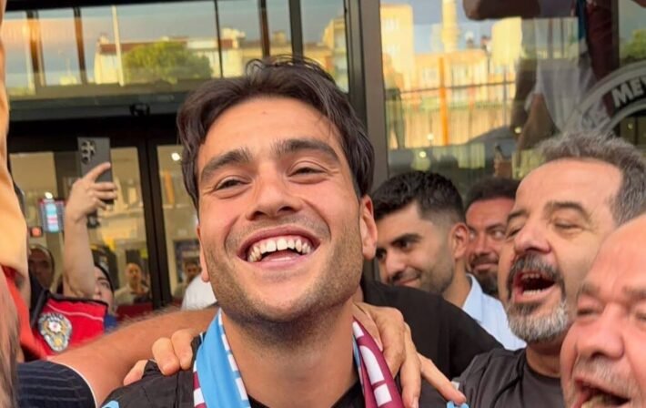 Trabzon’a Gelen Aral Şimşir’in İlk Sözleri