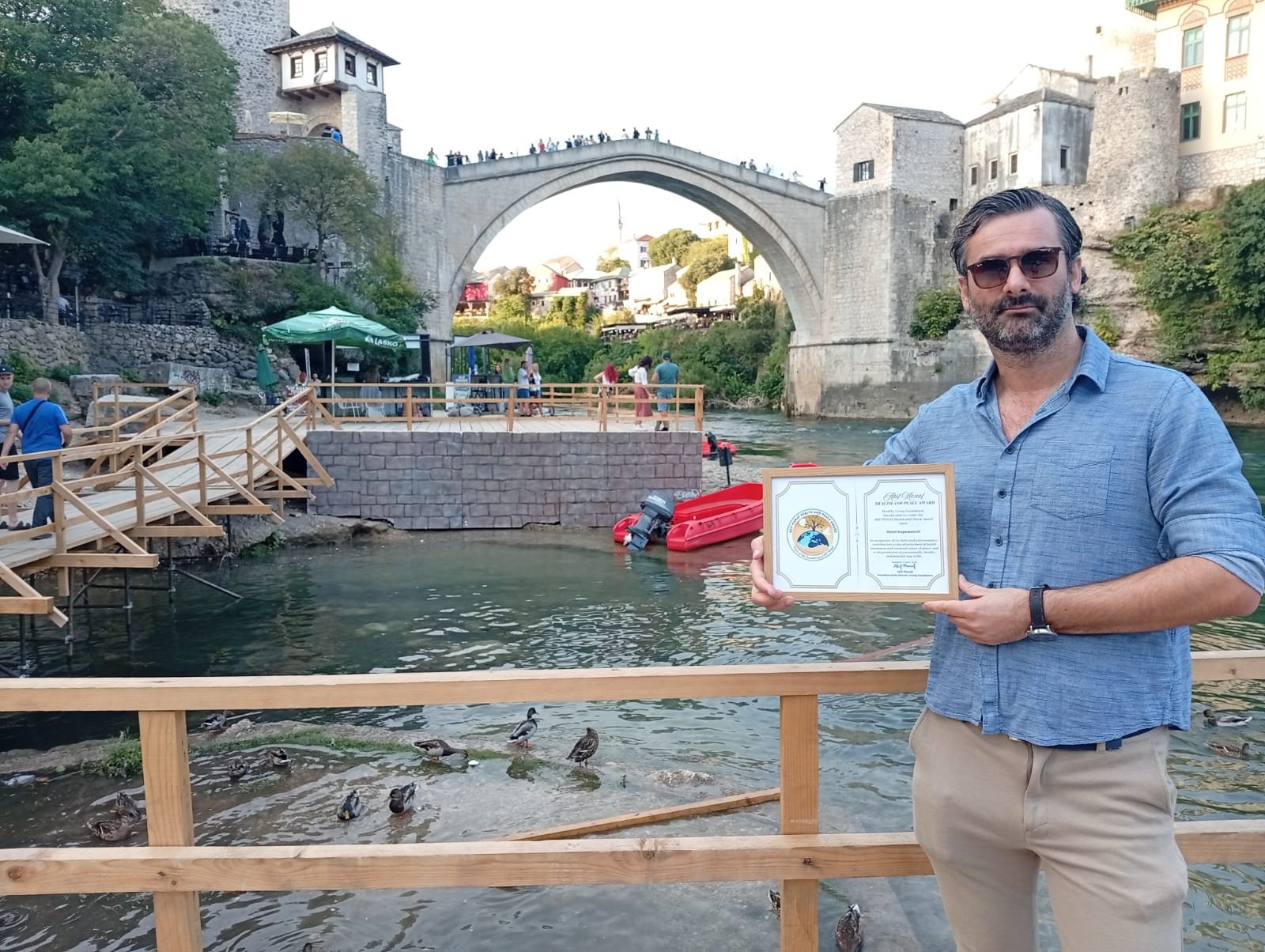 Akif Manaf Sağlık ve Barış Ödülü Farklı Ülkelerde Sahiplerini Bulmaya Devam Ediyor